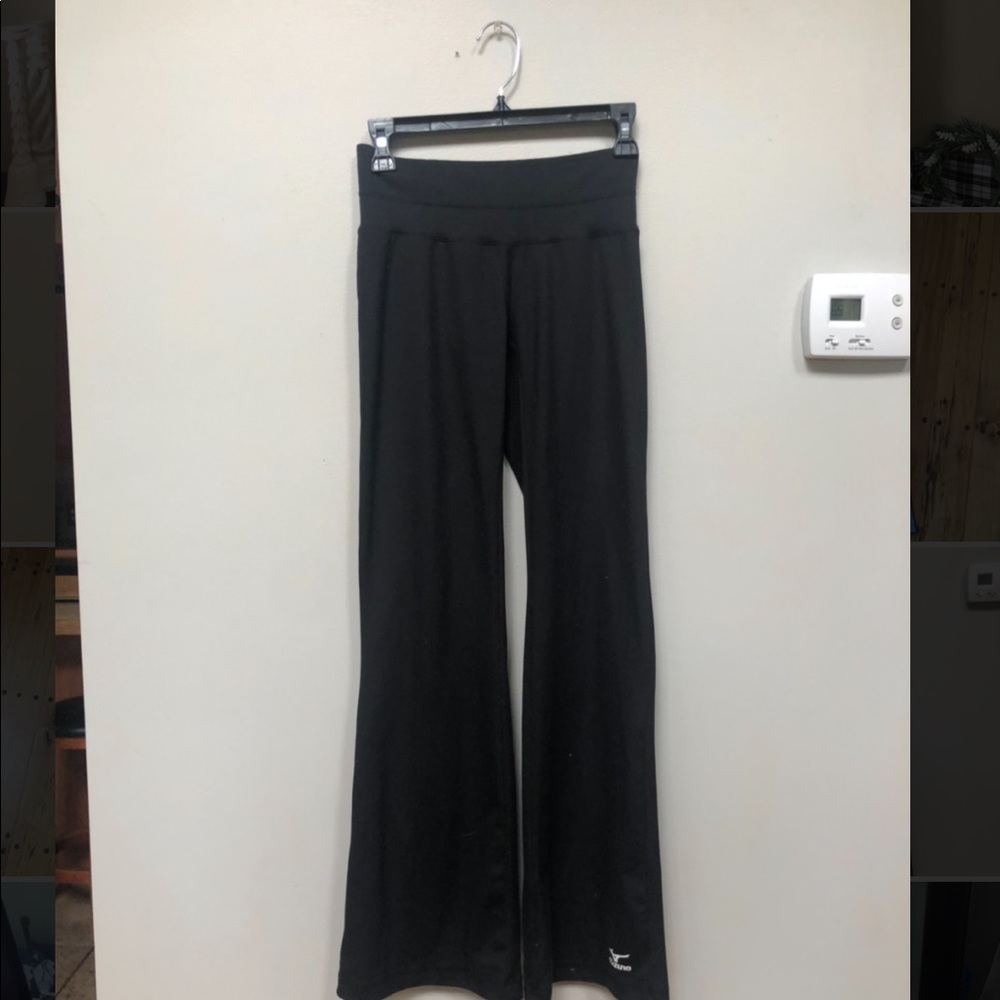 Mizuno sweatpants
